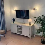 Vacances, Thalasso, Teletravail Dans Superbe T3 A 100 M, Centre A 400 M דירה