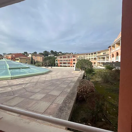 Vacances, Thalasso, Teletravail Dans Superbe T3 A 100 M, Centre A 400 M Lejlighed *