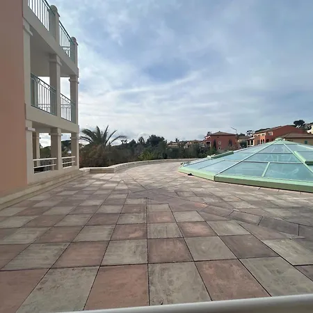 Vacances, Thalasso, Teletravail Dans Superbe T3 A 100 M, Centre A 400 M Les Issambres